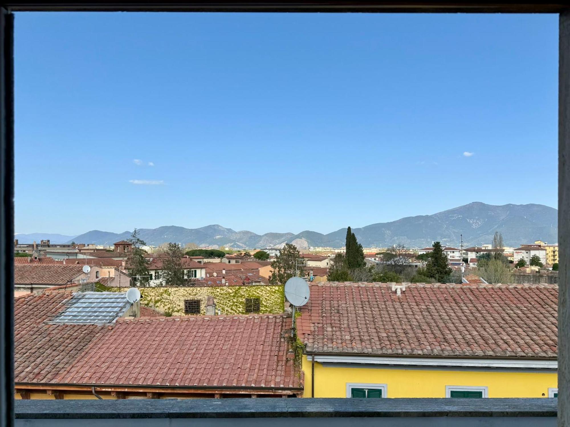 Appartamento Attico Terrazza Vista Panoramica Lungarni Pisani Esterno foto