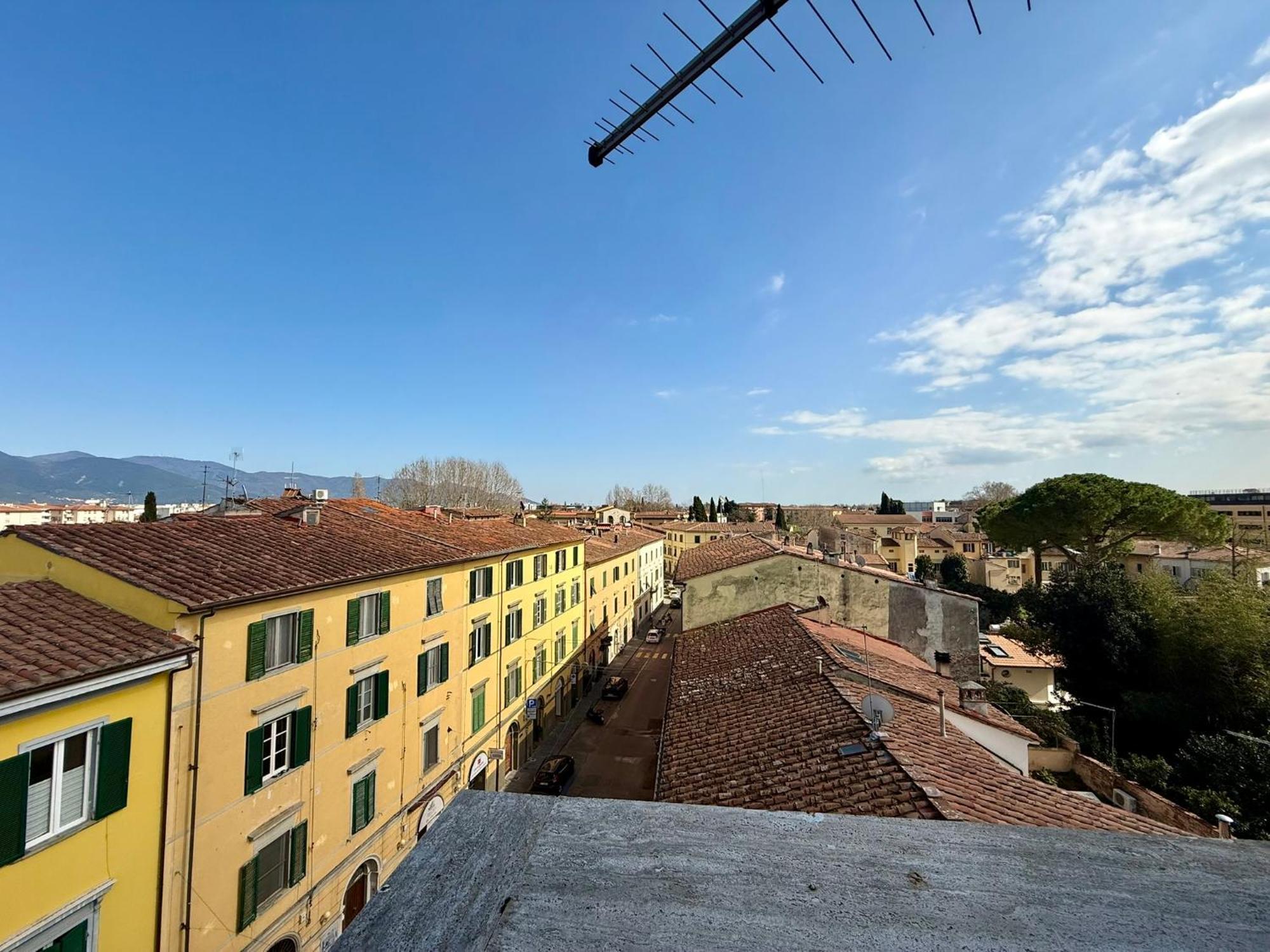 Appartamento Attico Terrazza Vista Panoramica Lungarni Pisani Esterno foto
